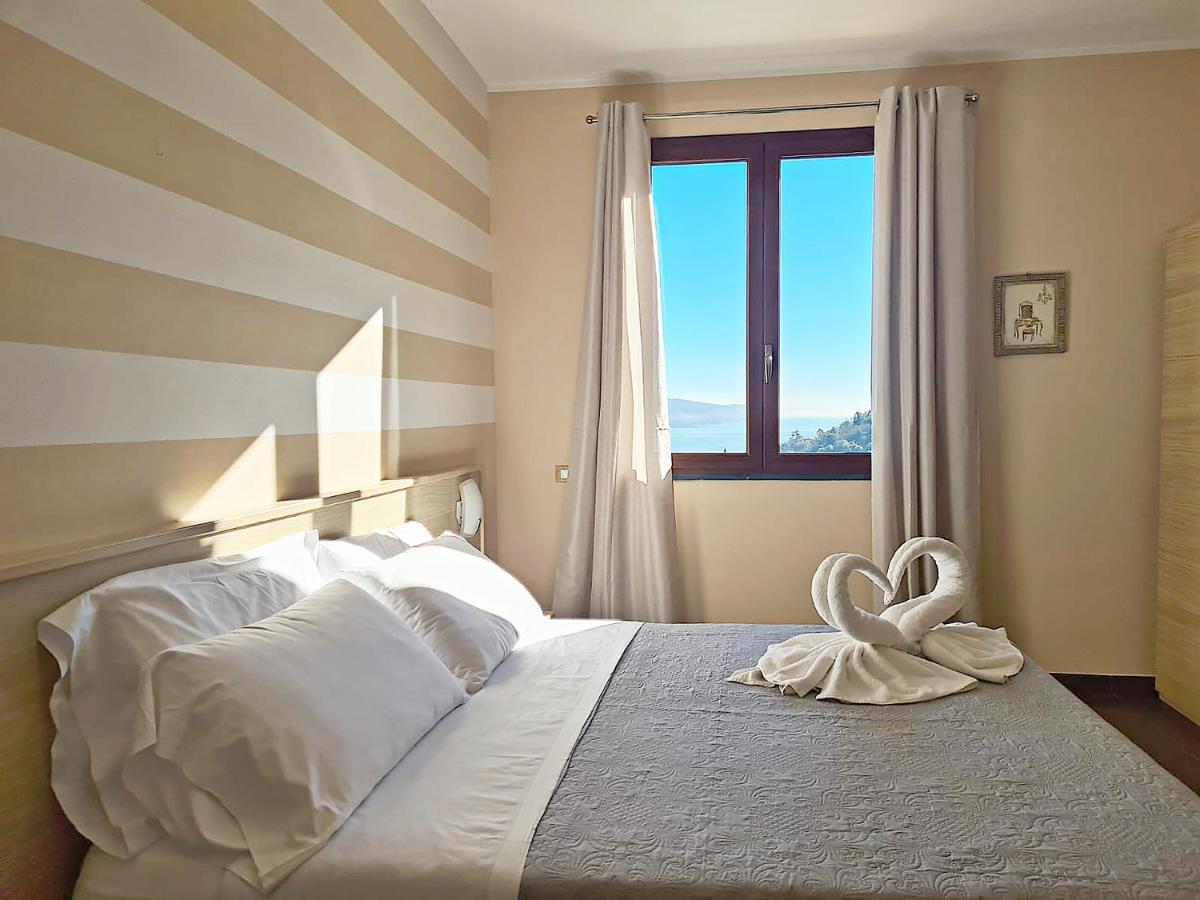 Agriturismo La Pietra 1 E La Pietra 2 Ла-Спеція Екстер'єр фото